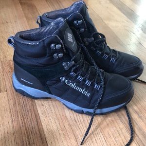 Columbia Omni heat water proof boot men’s 8.5